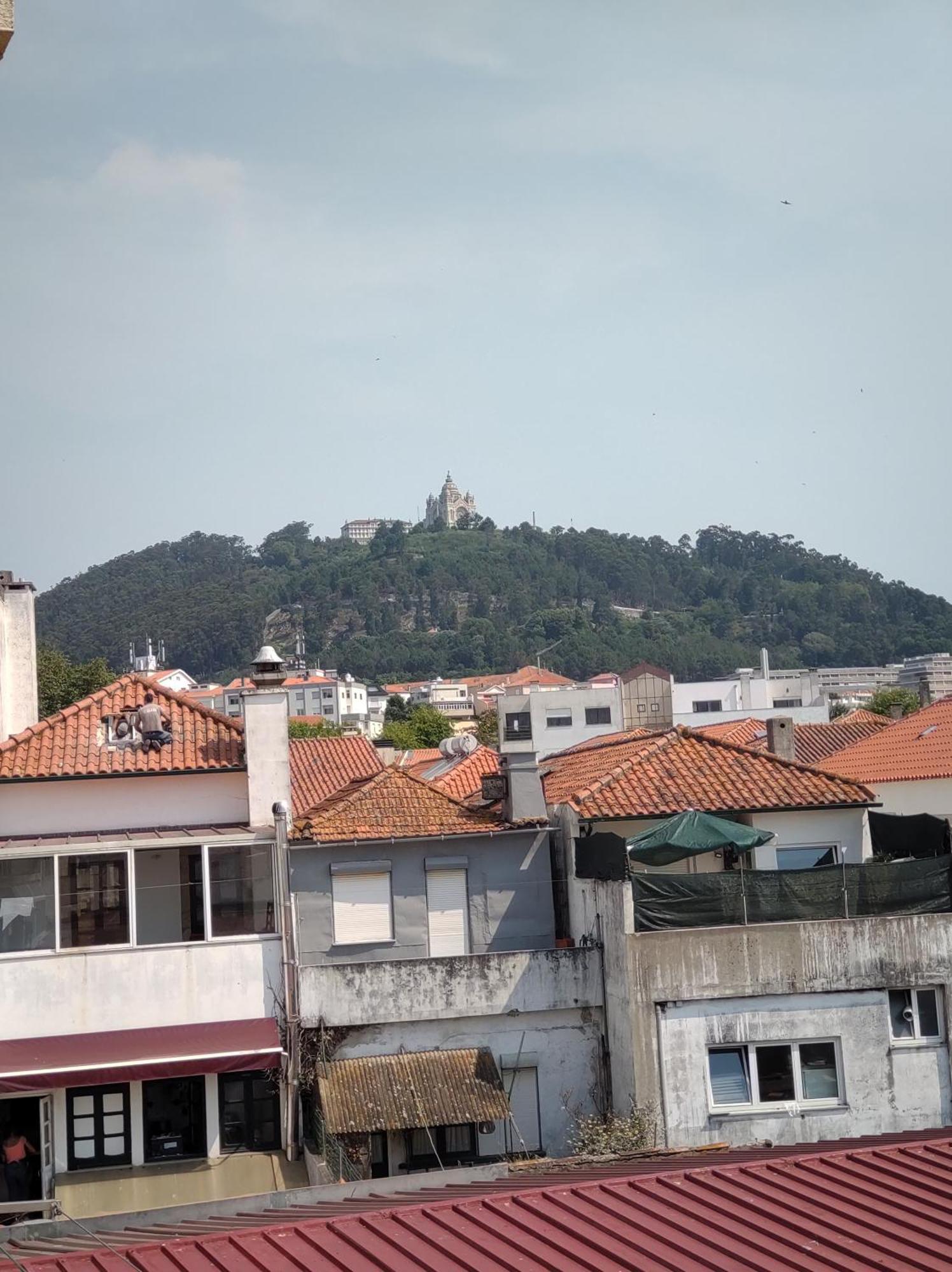 Апартаменты Valentim House Виана-ду-Каштелу Номер фото